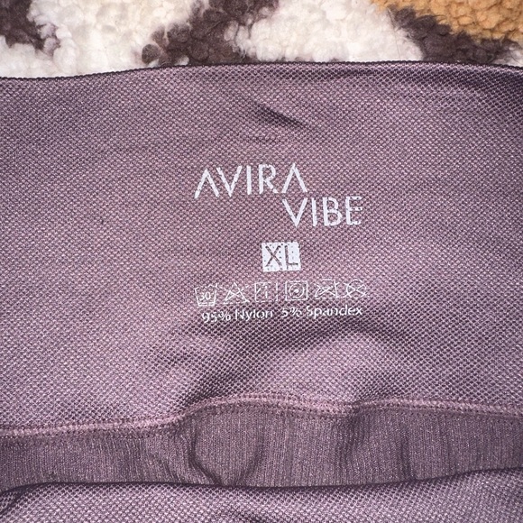 Avira Vibe Leggings - Picture 4 of 4